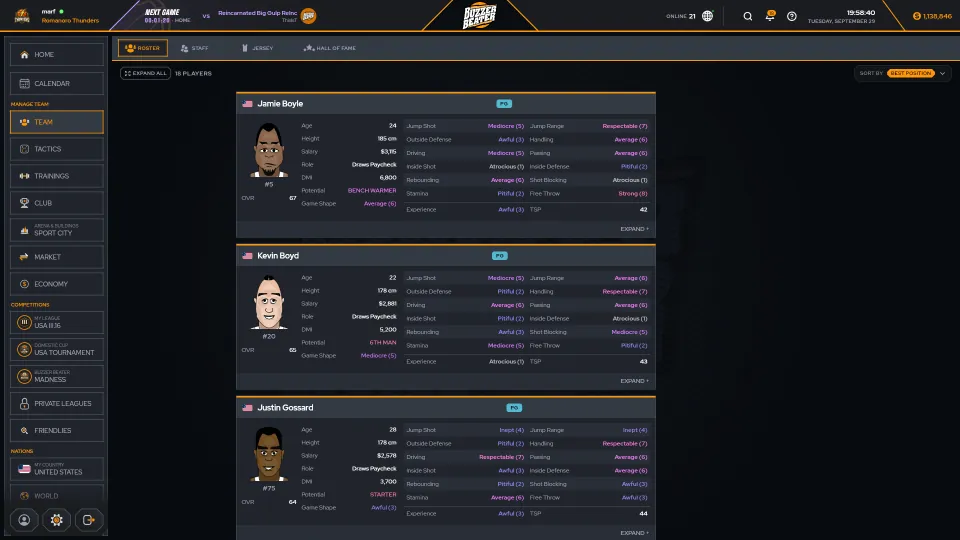 The roster in the new BuzzerBeater with the Classic layout
